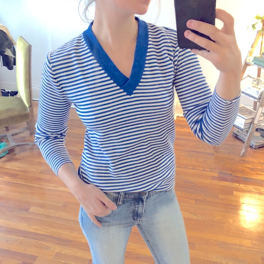 VTG Blue White Stripe V Neck Knit Pullover Sweater Jumper Academia Prep XS S M - Picture 13 of 16